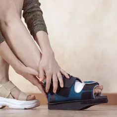 Jakie ćwiczenia po operacji haluksa pomogą w szybkiej rehabilitacji